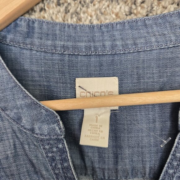 Chicos Top Womens 1 US Medium Blue Chambray V Neck Bell Sleeve Blouse Ladies - Picture 6 of 7